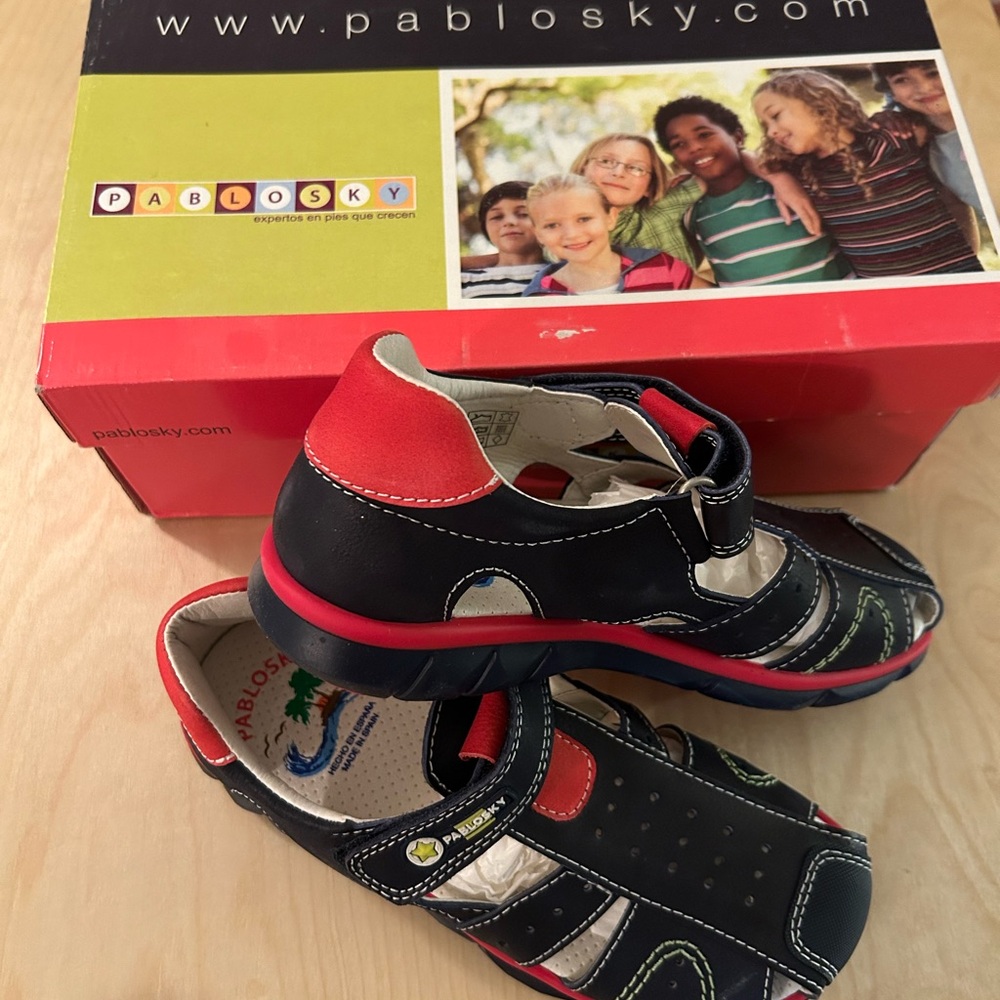 NIB Pablosky Sandals EU37/U5